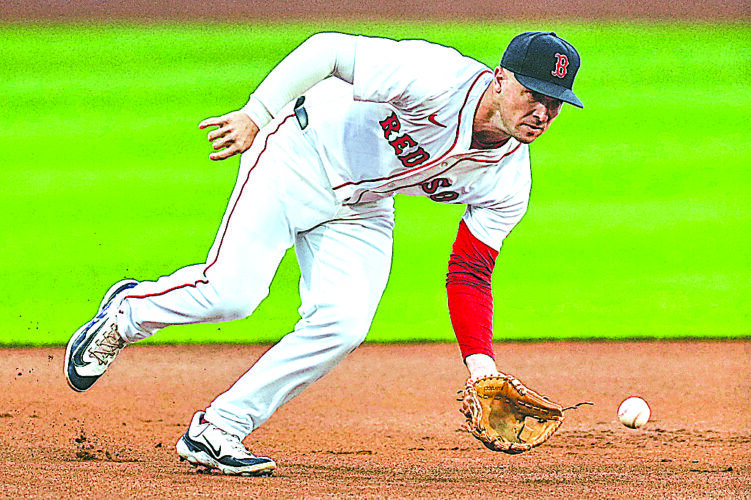 All-Star 3B Alex Bregman agrees to a $175 million, 5-year contract with the Cubs, AP sources say